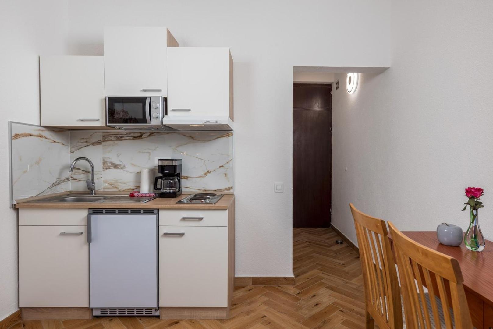 Apartments Jadranka Omišalj المظهر الخارجي الصورة