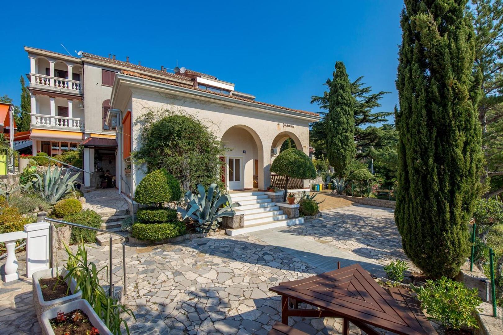 Apartments Jadranka Omišalj المظهر الخارجي الصورة